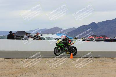 media/Jan-15-2022-CVMA (Sat) [[711e484971]]/Race 11 Amateur Supersport Middleweight/